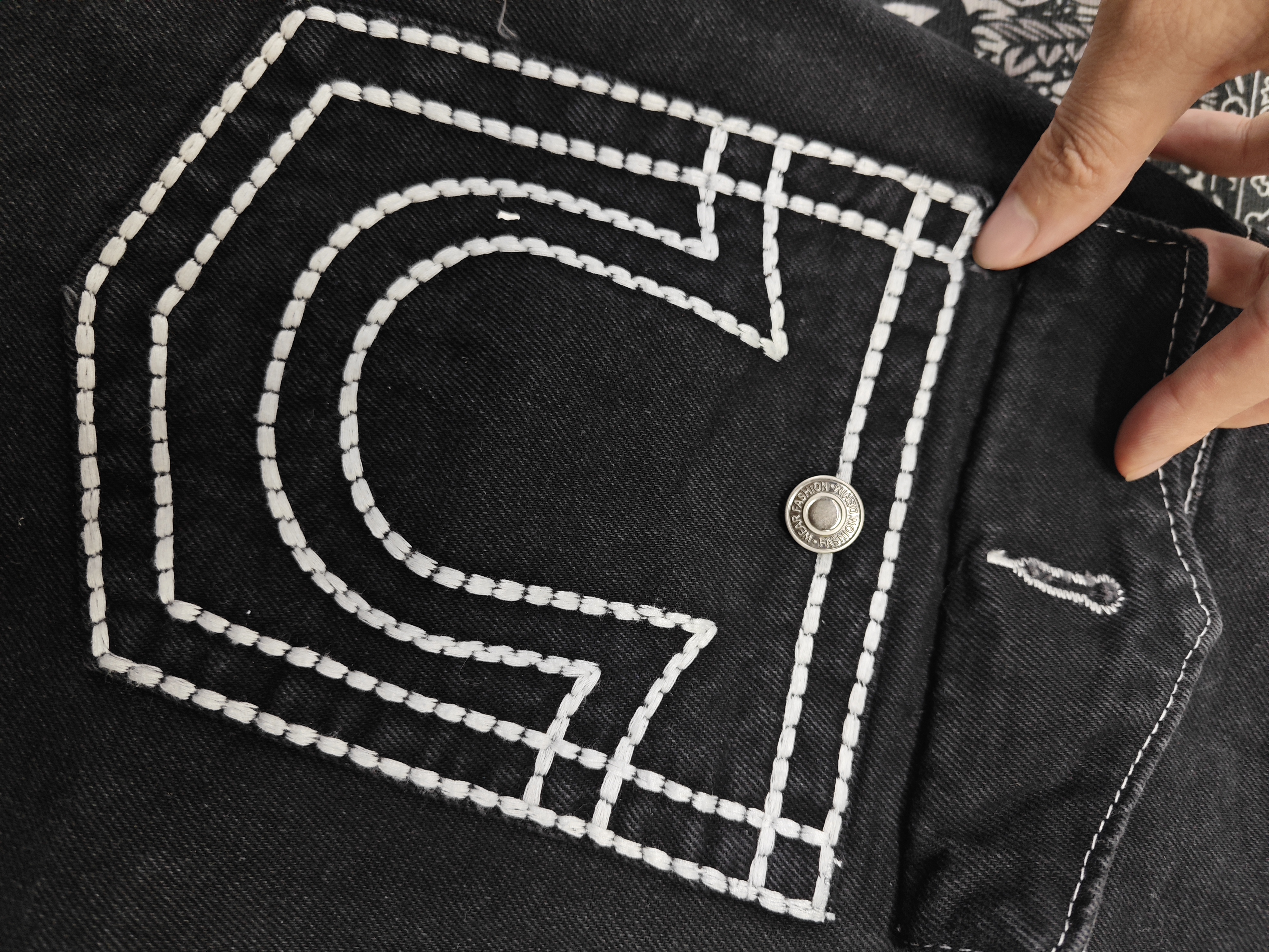 True Religion Black Straight Jean YZ0706