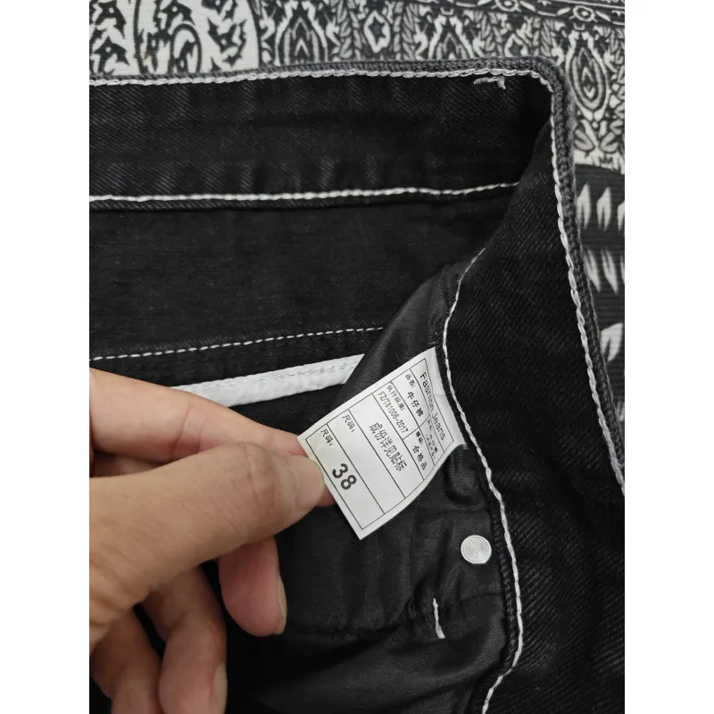 True Religion Black Straight Jean YZ0706