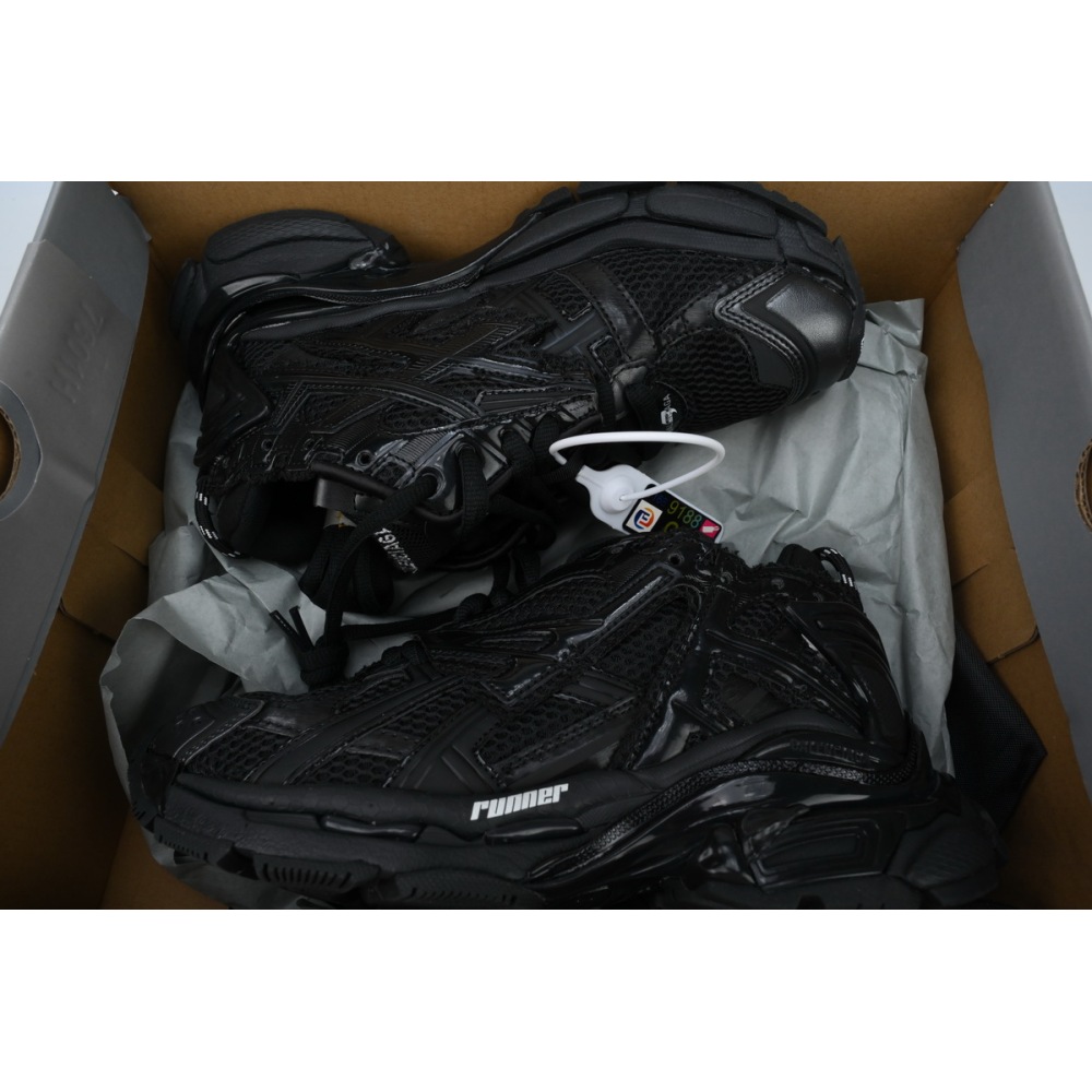Balenciaga Runner Sneaker Black 656065 W3RA1 1000