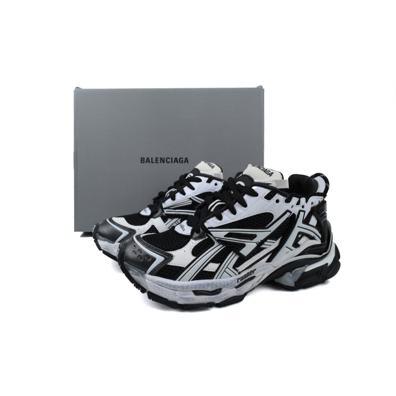 Balenciaga Runner Sneaker Black White 677403 Q3RB2 9010