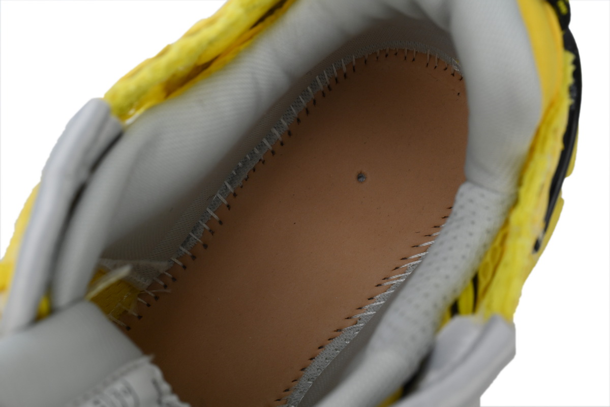 Balenciaga Runner Sneaker Black Yellow 677402 W2RJ5 2006