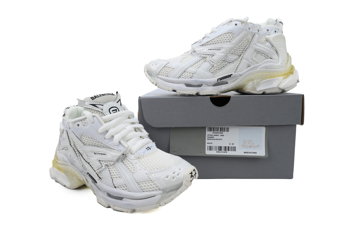 Balenciaga Runner Sneaker White 677402 W3RB1 9000