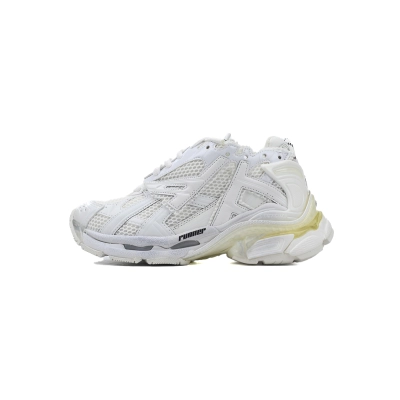 Balenciaga Runner Sneaker White 677402 W3RB1 9000 01