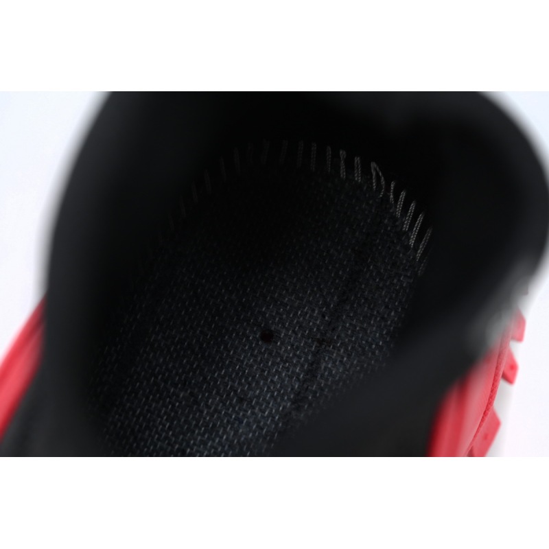 Moncler Trailgrip Leather Sneaker Black And Red J109B4M 00060 M3809P