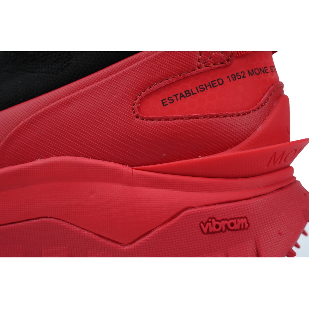 Moncler Trailgrip Leather Sneaker Black And Red J109B4M 00060 M3809P