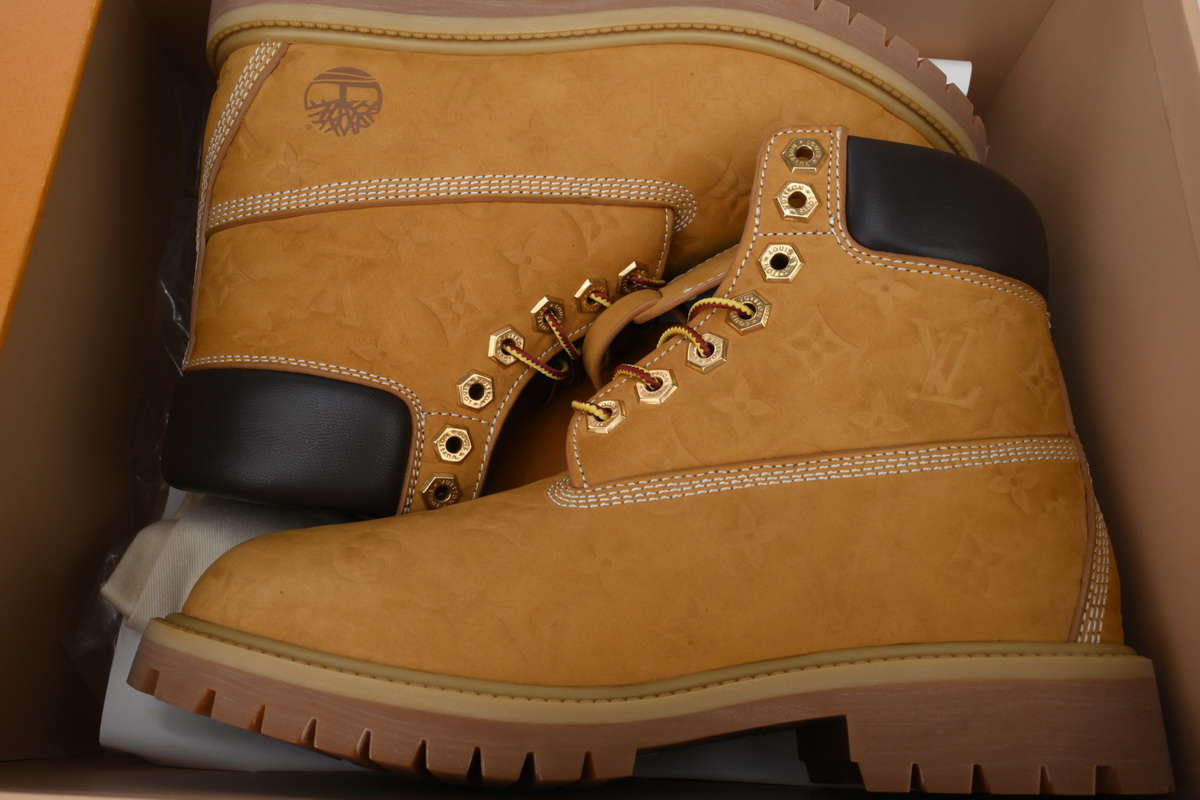 Louis Vuitton x Timberland 6-In Ankle Boot 1AD7YN