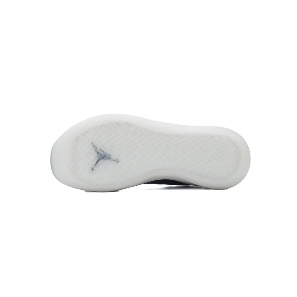 Air Jordan 39 Black and White FQ0213-103