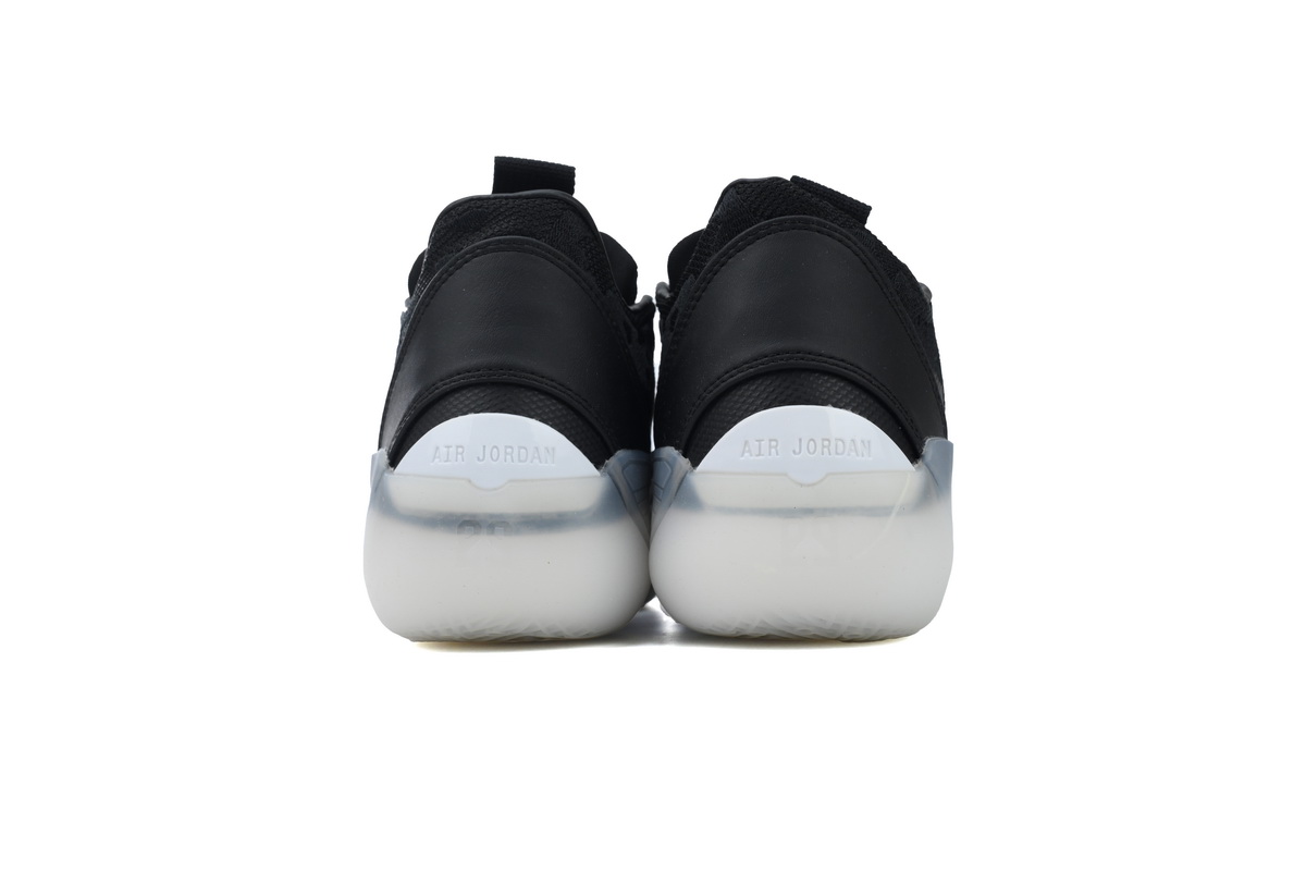 Air Jordan 39 Black and White FQ0213-103