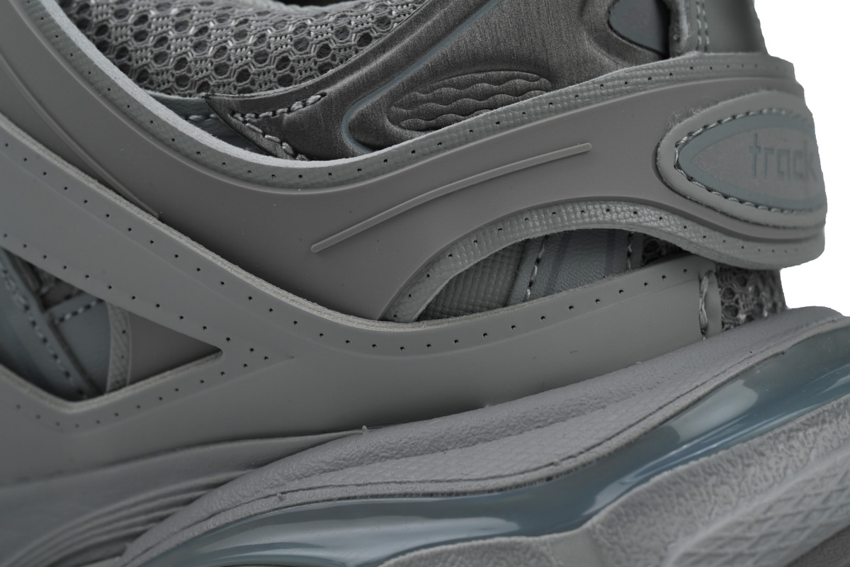 Balenciaga Track Sneaker Grey 542023W3FE31250