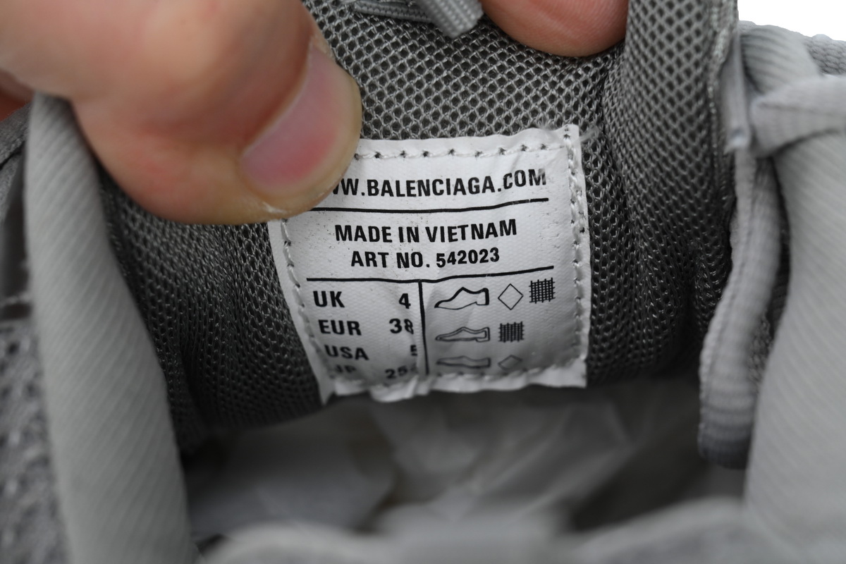 Balenciaga Track Sneaker Grey 542023W3FE31250