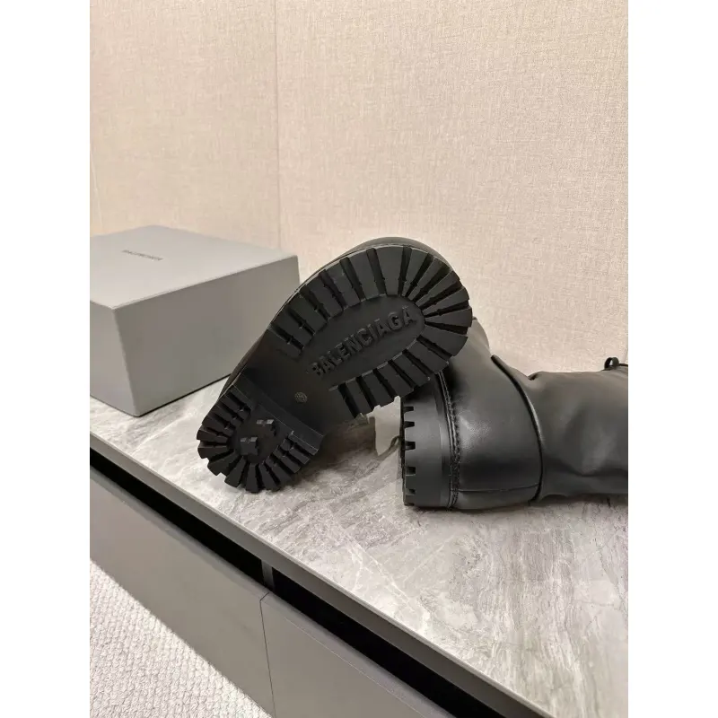 Balenciaga Black Alaska Low Boot PB 241028