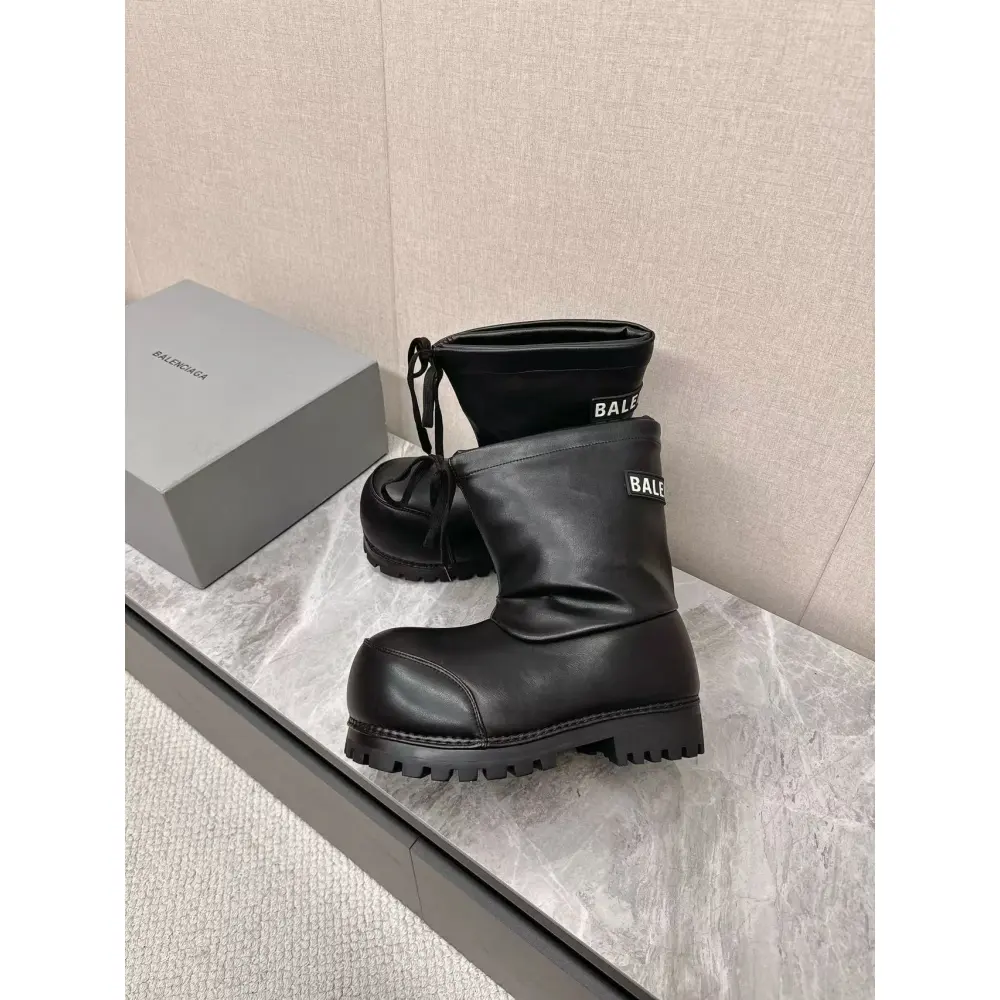 Balenciaga Black Alaska Low Boot PB 241028