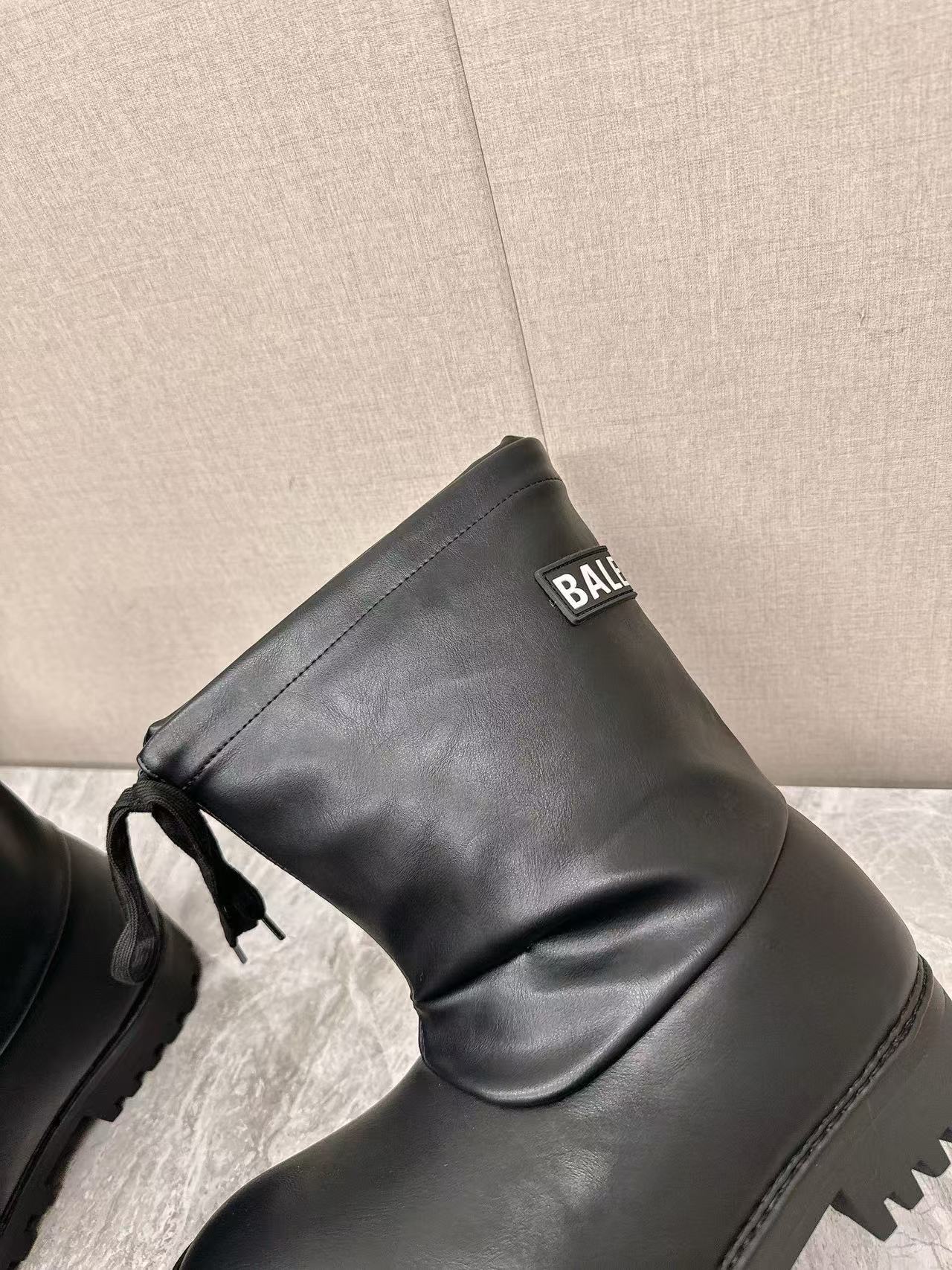 Balenciaga Black Alaska Low Boot PB 241028