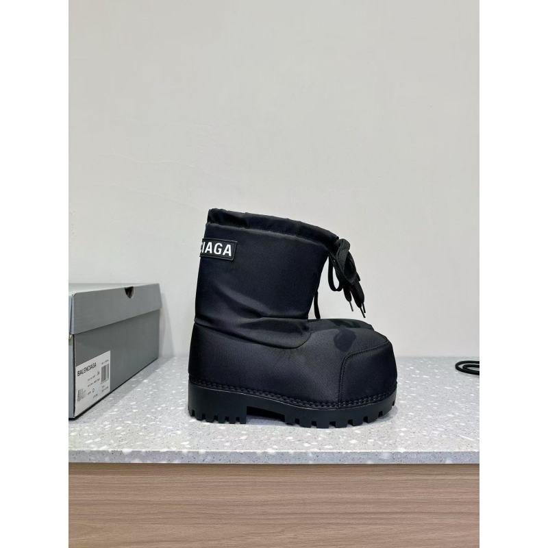 Balenciaga Black Alaska Low Nylon Snow Boot PB 241028