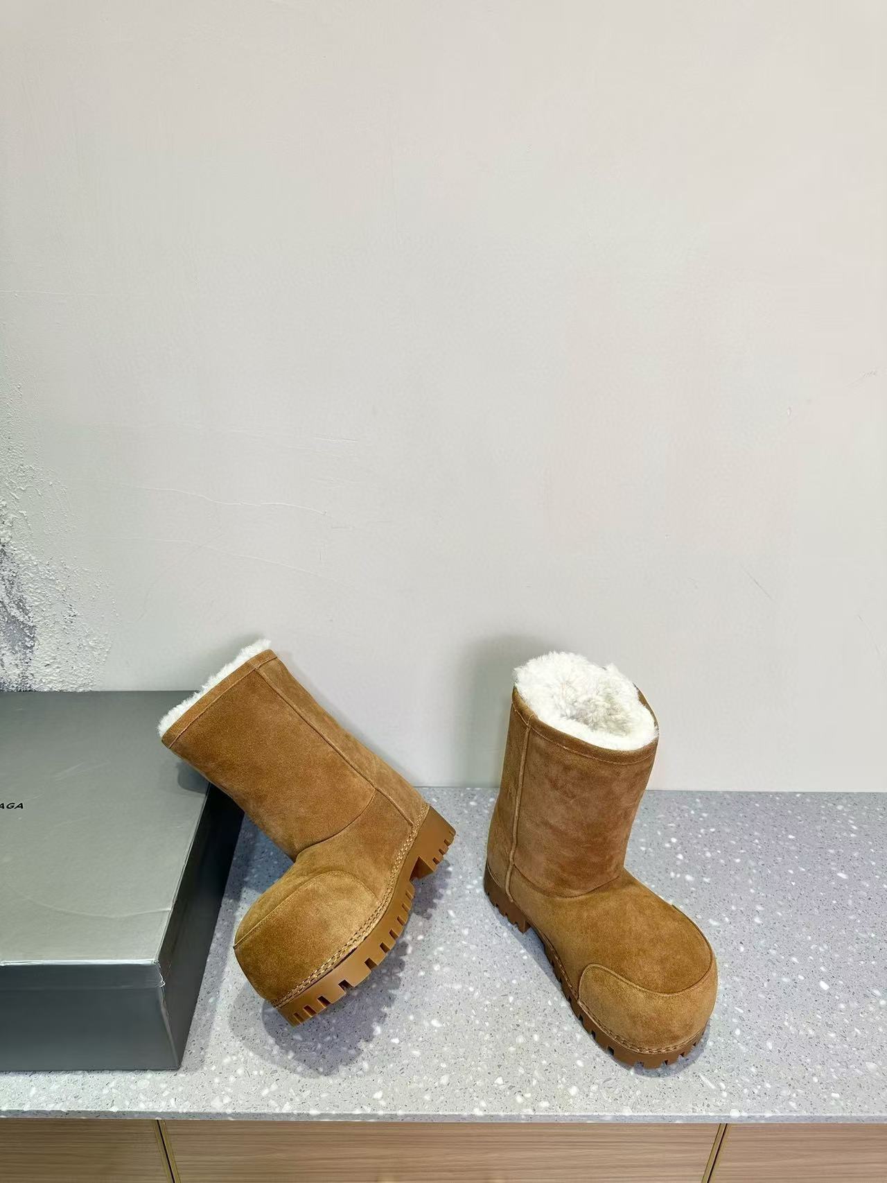 Balenciaga Brown Alaska Low Boot PB 241028