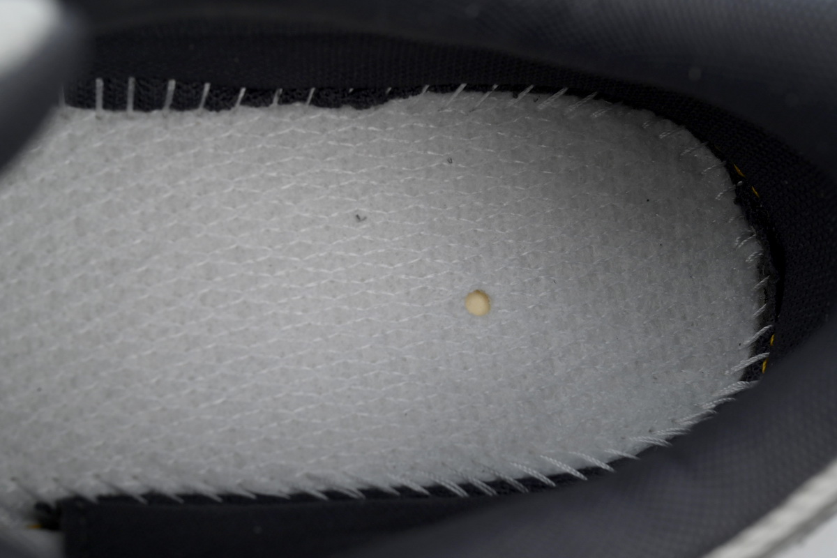 New Balance 1906R Silver Gold Metallic M1906AD