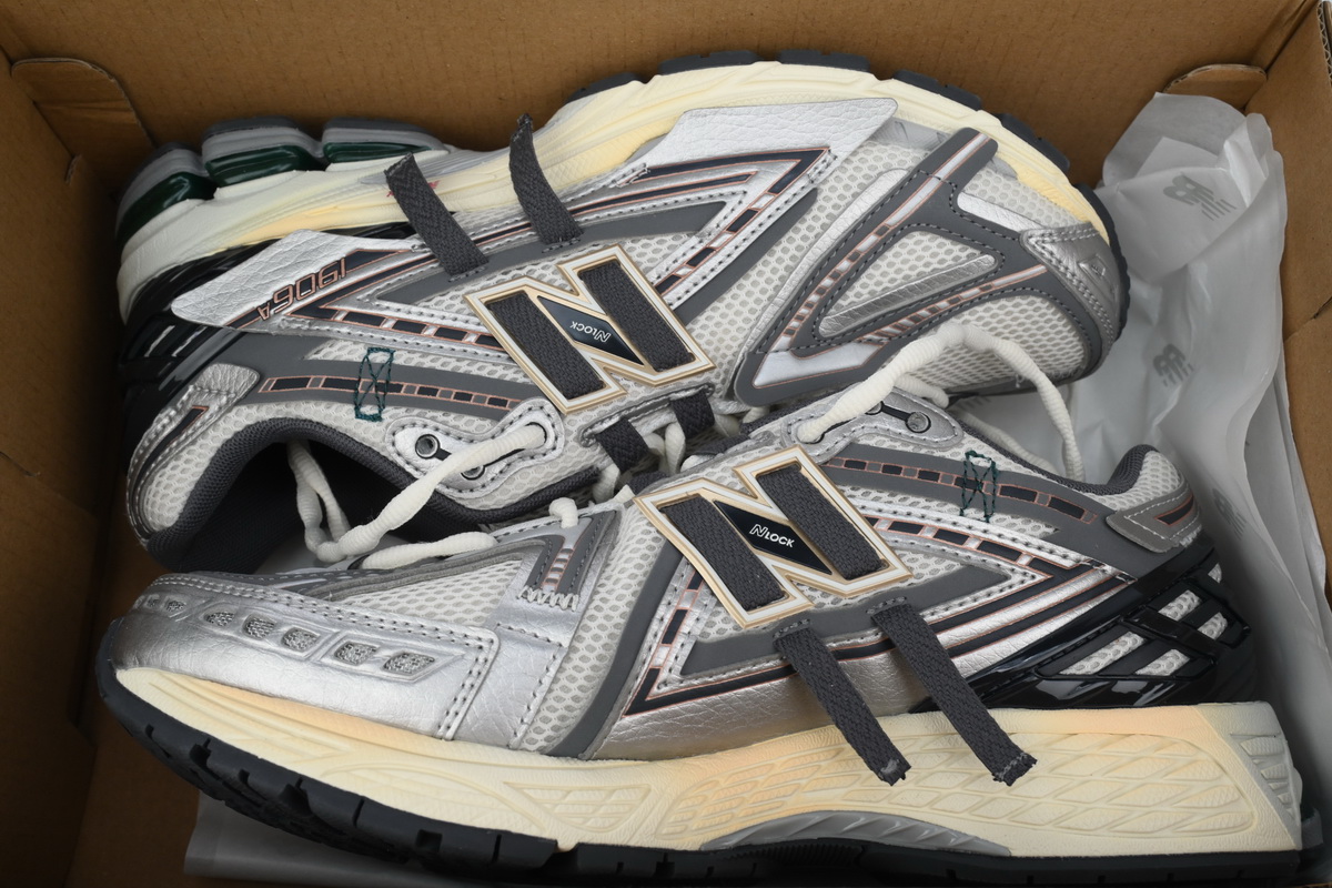 New Balance 1906R Silver Gold Metallic M1906AD
