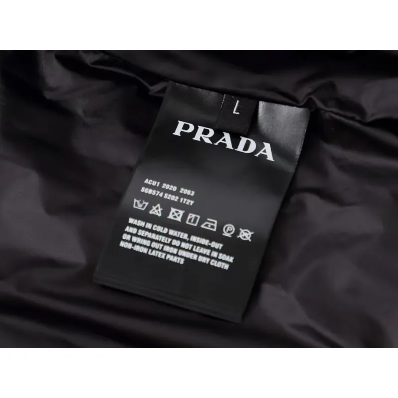 Prada Light Re-Nylon Down Vest YZ241019