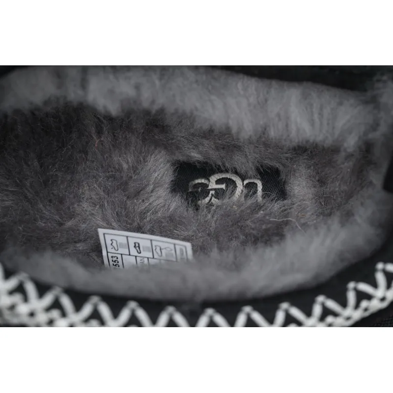 UGG Tazz Black 1122553