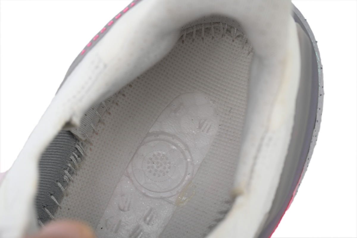 Adidas Ultra Boost 5X Cloud White Halo Silver Lucid Pink IH0636