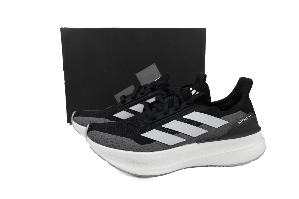 Adidas Ultra Boost 5X Core Black Cloud White Carbon IH3110