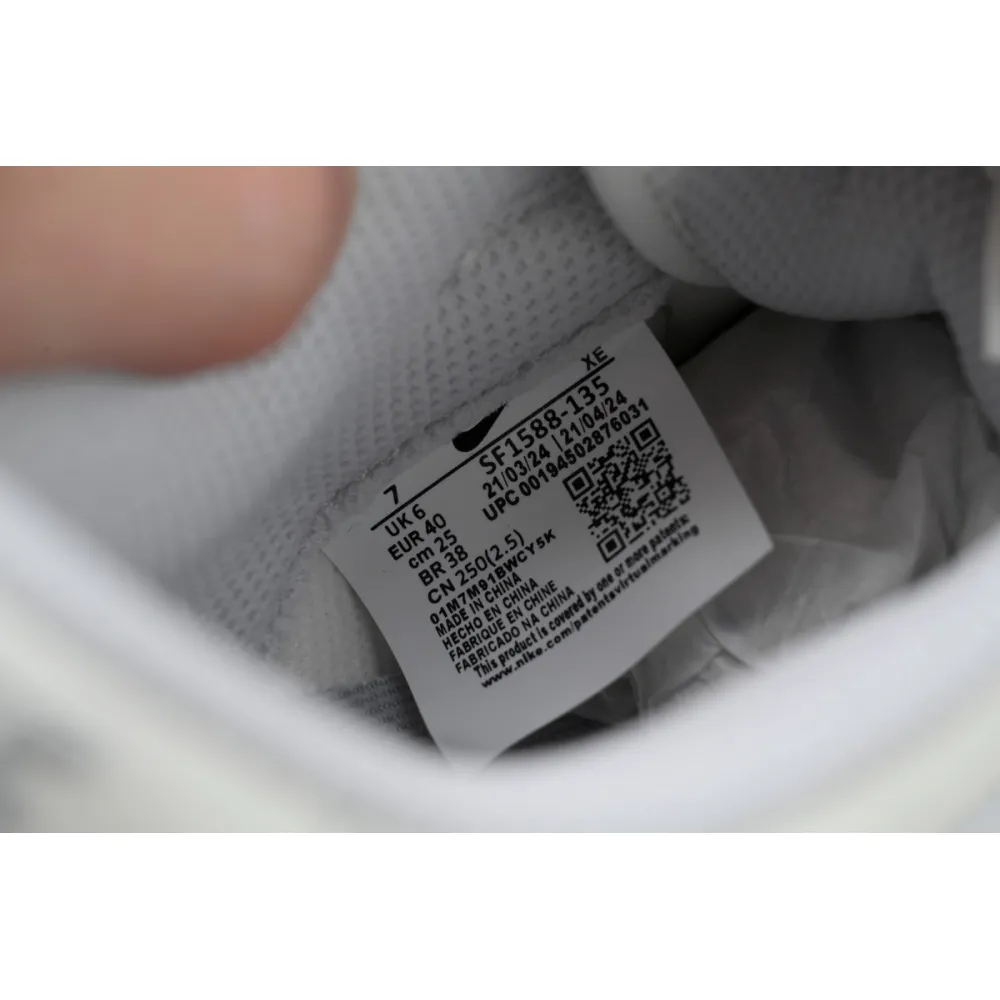 LJR Batch Nike Dunk Low x Undefeated White Grey SF1588-135