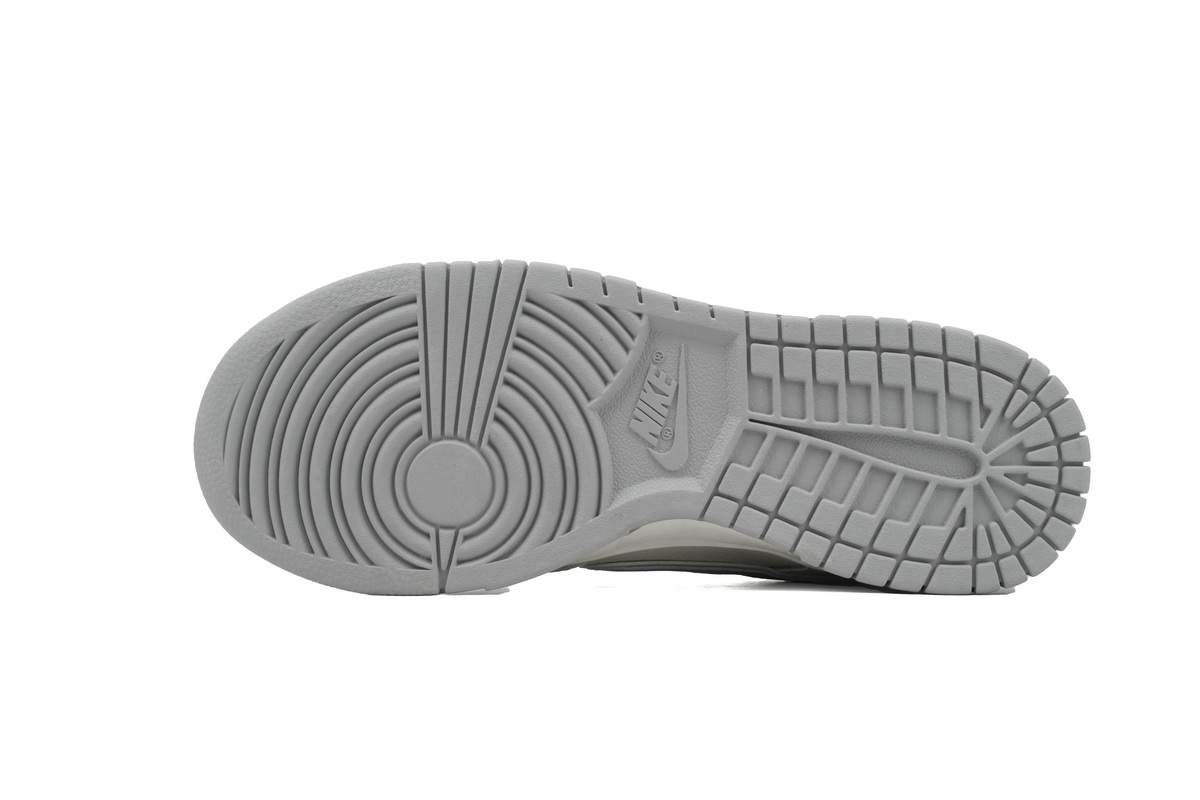 LJR Batch Nike Dunk Low x Undefeated White Grey SF1588-135