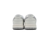 LJR Batch Nike Dunk Low x Undefeated White Grey SF1588-135