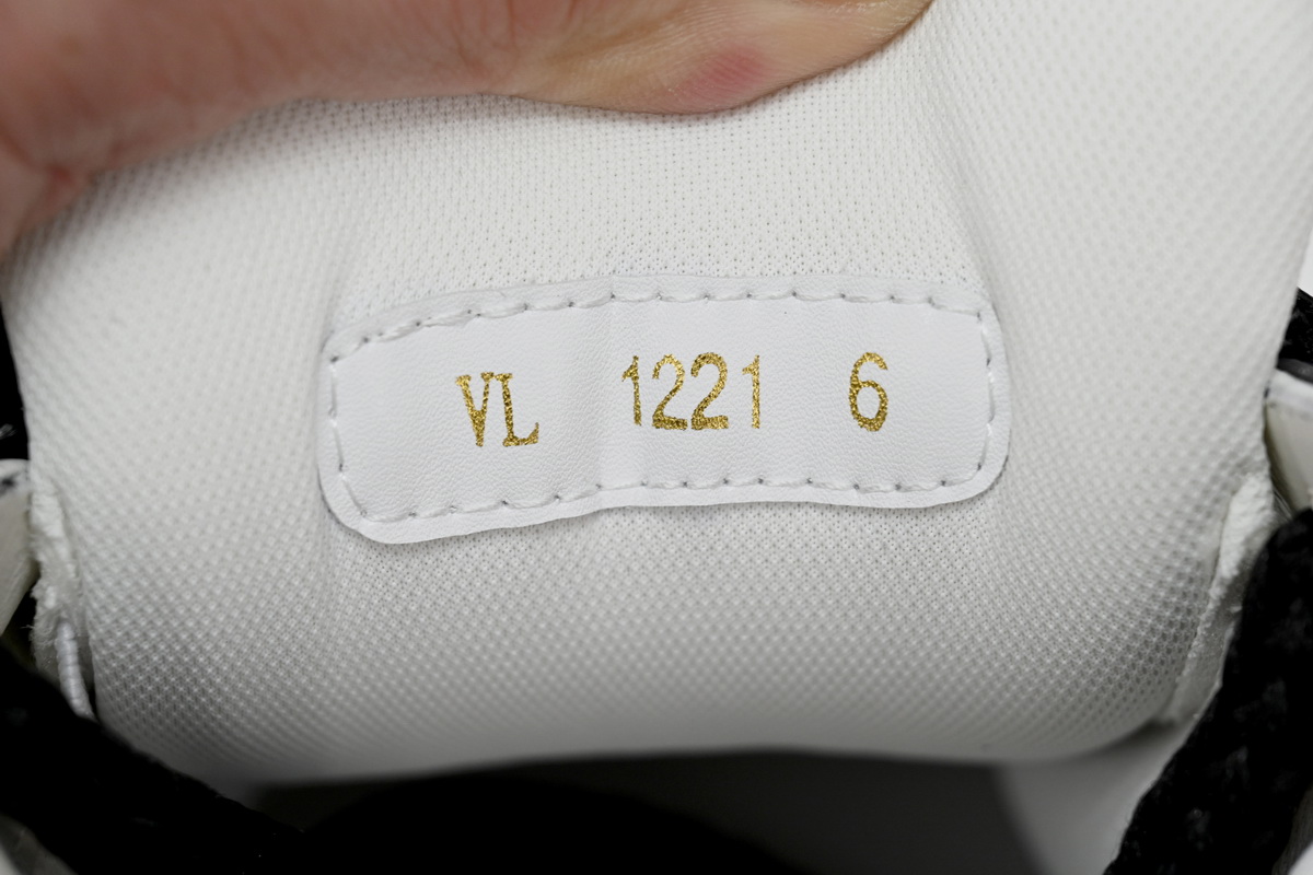 Louis Vuitton LV Trainer Maxi Sneaker Button Black 1AB8SD