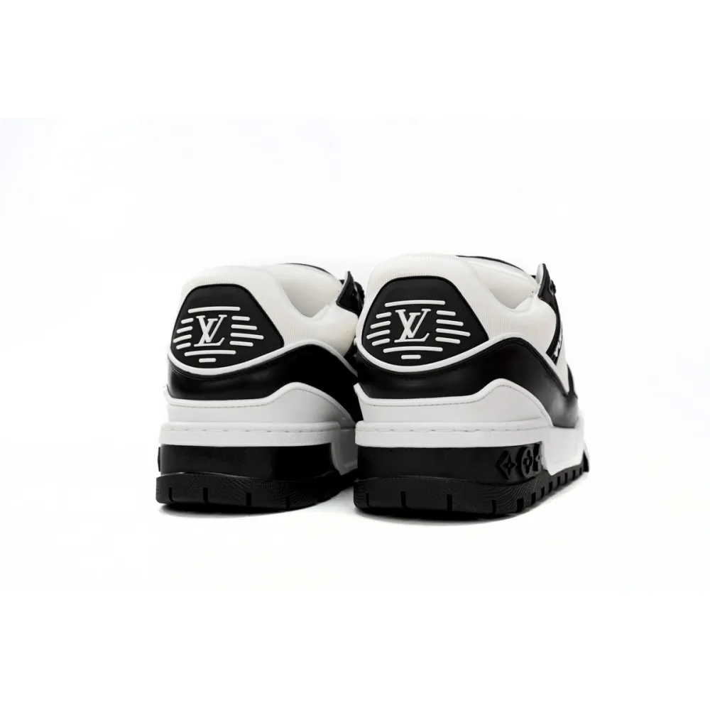 Louis Vuitton LV Trainer Maxi Sneaker Button Black 1AB8SD