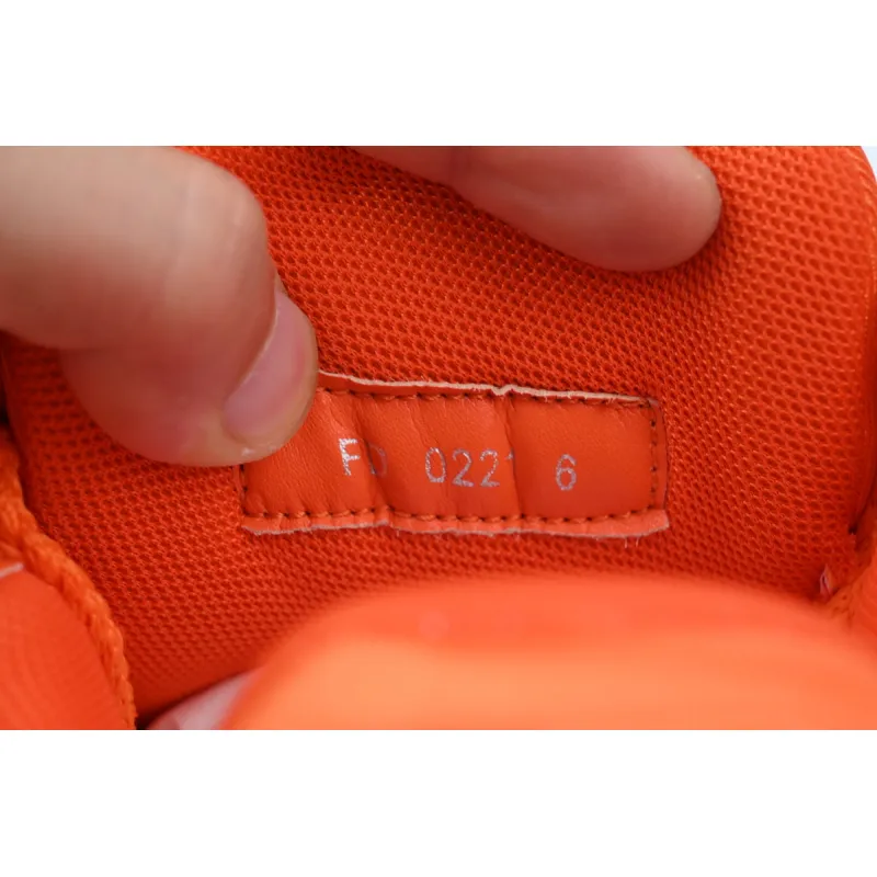 Louis Vuitton LV Trainer Maxi Sneaker White Orange Diamond CK24112201