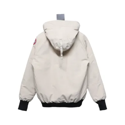 Canada Goose Chilliwack Hooded Bomber Jacket White 02