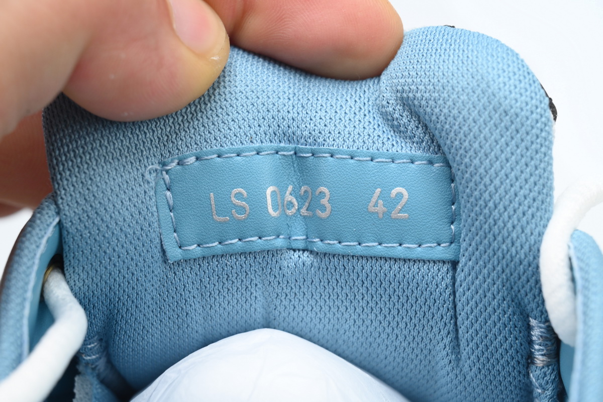 Dior B30 Reflective CD30 Grey Silver 3SN279ZYK-H882