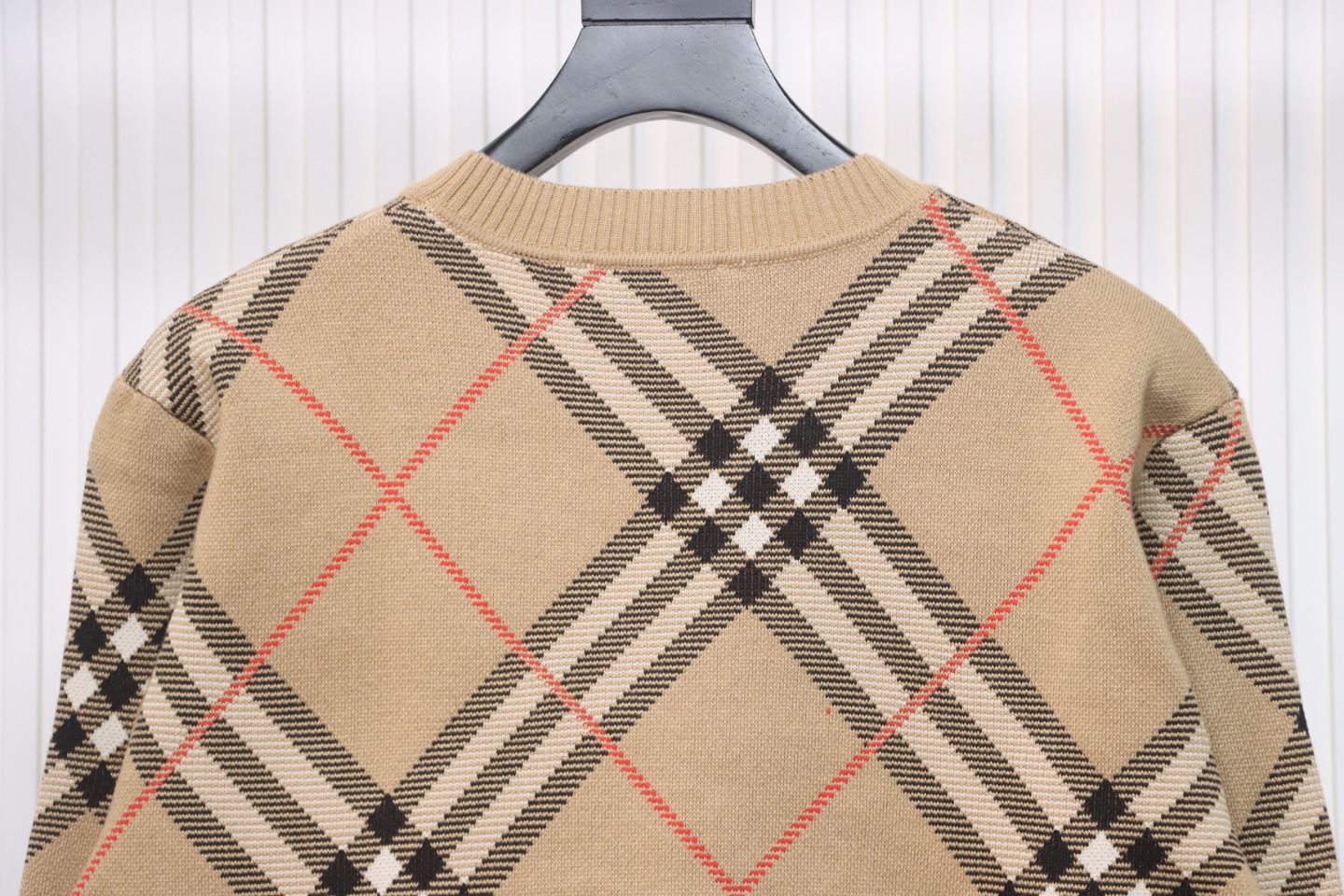 Burberry Check Wool Blend Sweater Sand CK WR3002024018