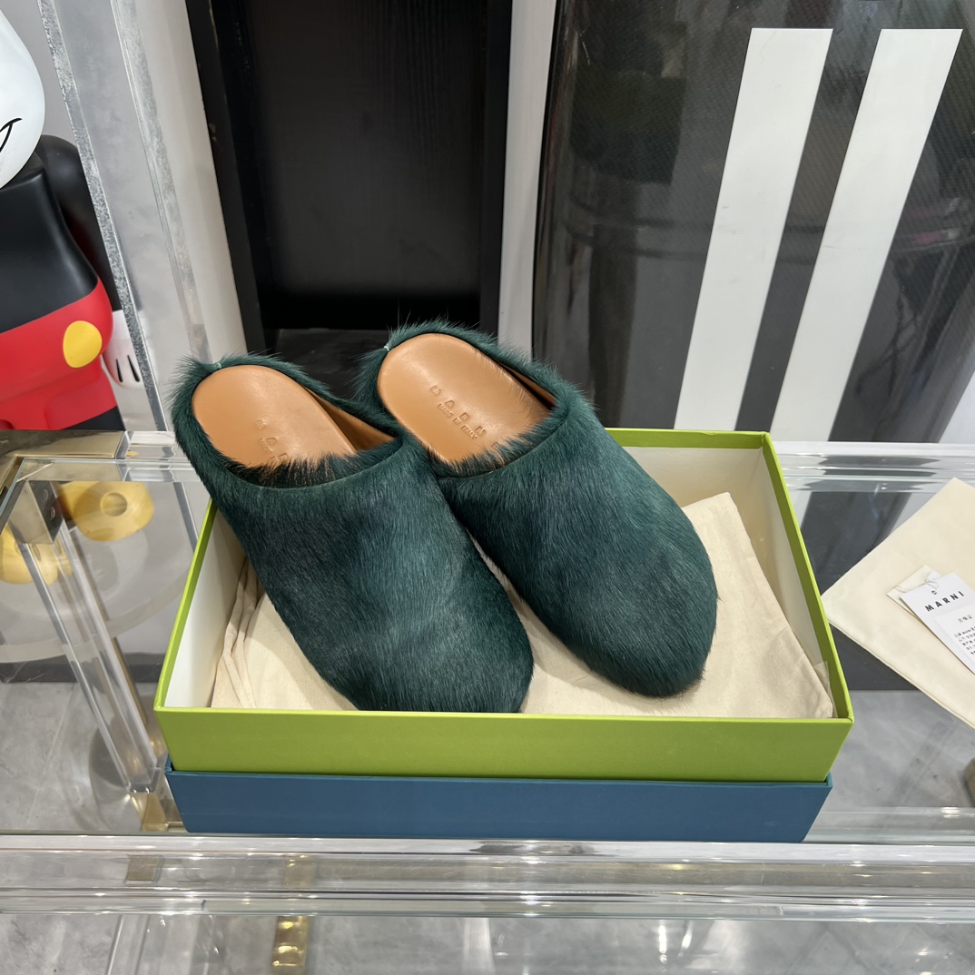 Marni Green LONG-HAIR CALFSKIN FUSSBETT SABOT Slide Green PB SBMS004601P4122