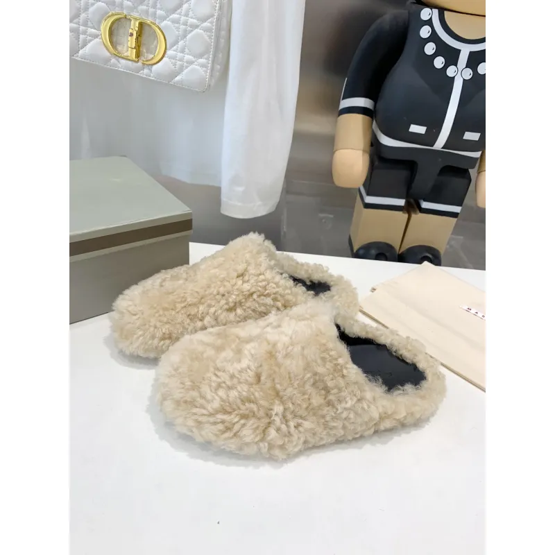 Marni Fussbett Sabot Slide Beige PB SBMS004601 LM071 00M24