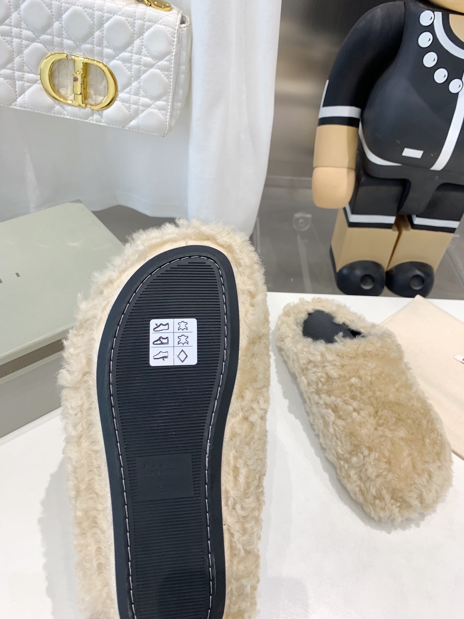 Marni Fussbett Sabot Slide Beige PB SBMS004601 LM071 00M24