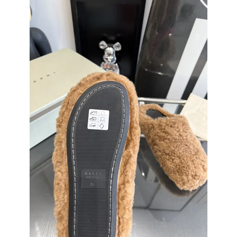Marni Fussbett Sabot Slide Caramel PB SBMS004601 LM071 00M24
