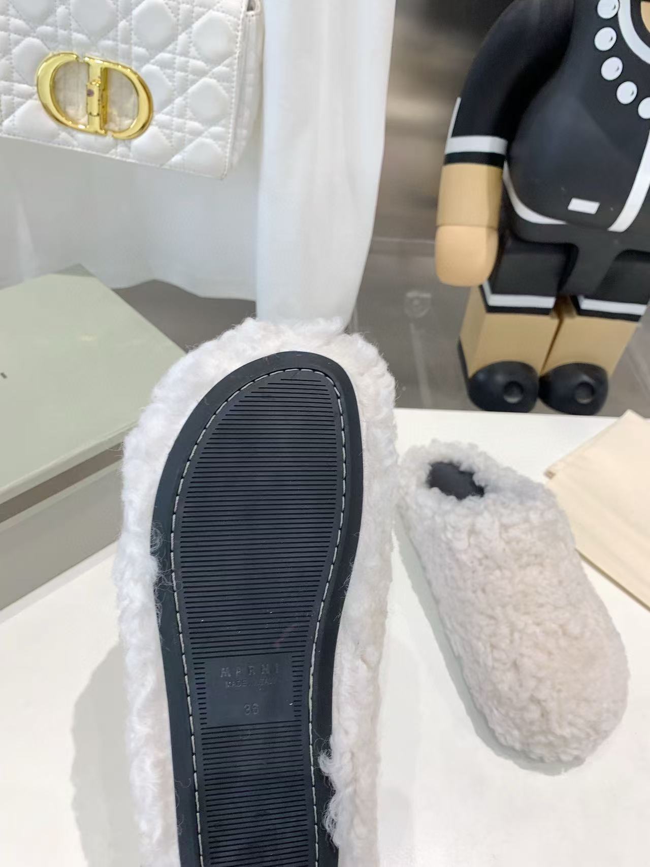 Marni Fussbett Sabot Slide White PB SBMS004601 LM071 00M24