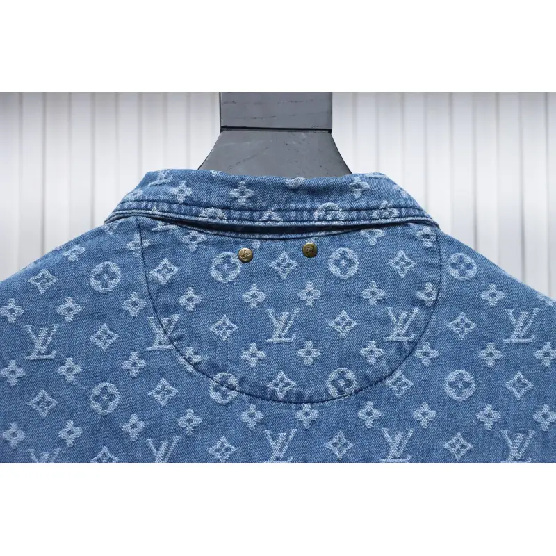 Supreme x Louis Vuitton Jacquard Denim Trucker Jacket Blue CK 2802023018