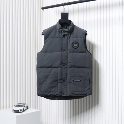CANADA GOOSE Black Label Garson Quilted Shell Down Gilet Vest Grey CK 2402023014 01