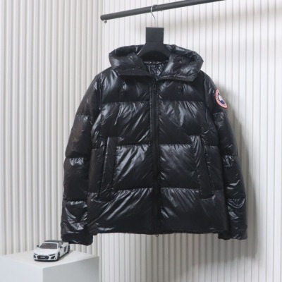 CANADA GOOSE Crofton Quilted Recycled-Nylon Ripstop Down Jacket Black 01