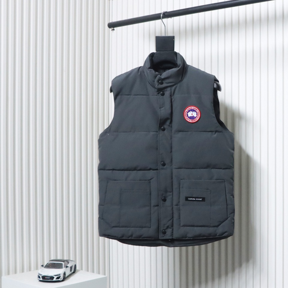 CANADA GOOSE Down Vest Grey CK 2402023014