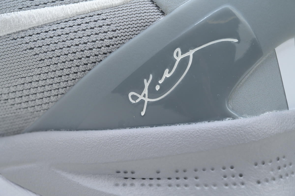 Nike Kobe 8 Protro Wolf Grey  HF9550-002