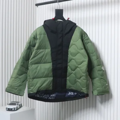The North Face Nuptse 700 Puffer Down Jacket Green and Black CK 5102024040 01