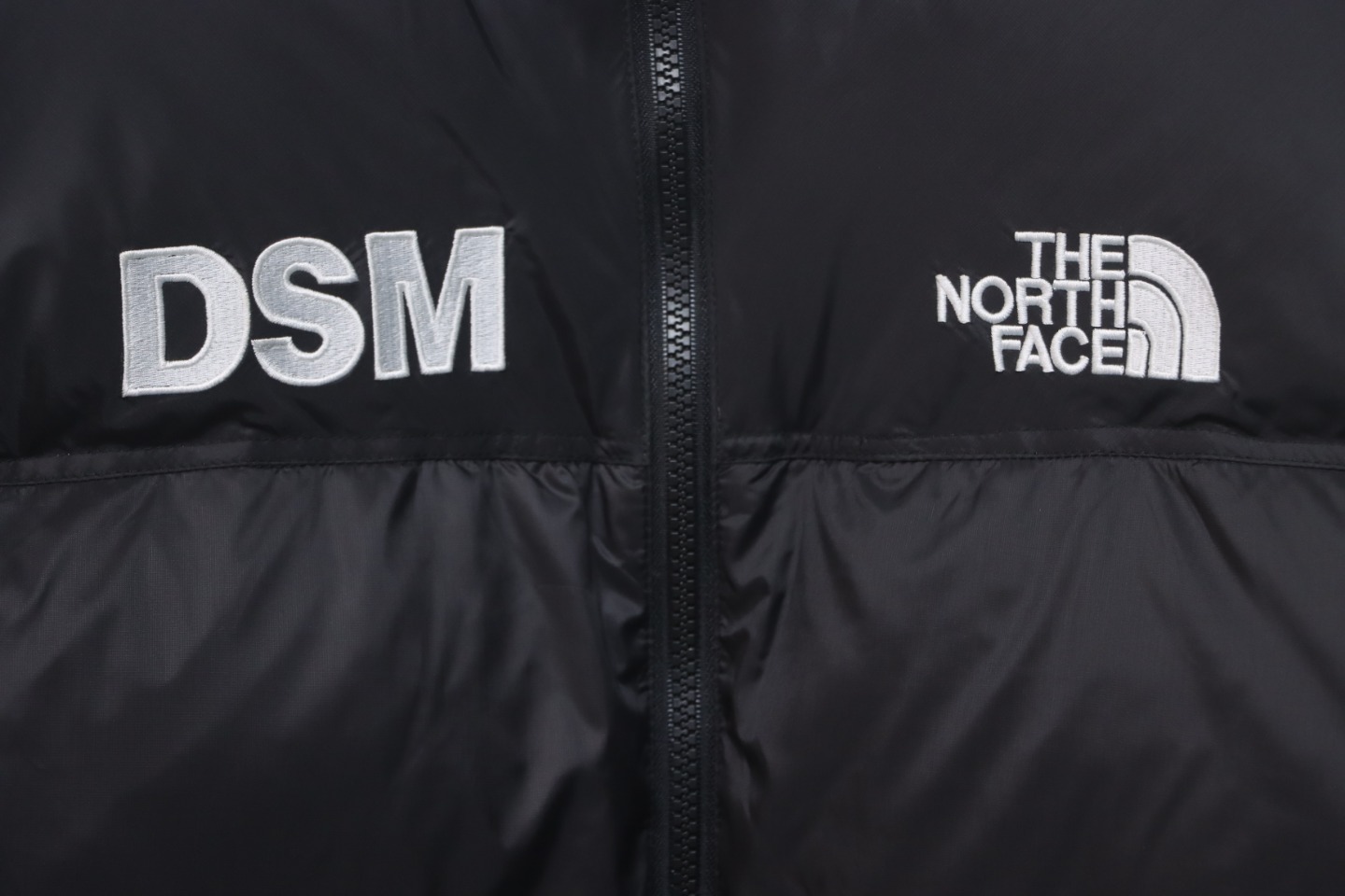 The North Face x Dover Street Market 1992 Nuptse Down Jacket Black CK 4202023032
