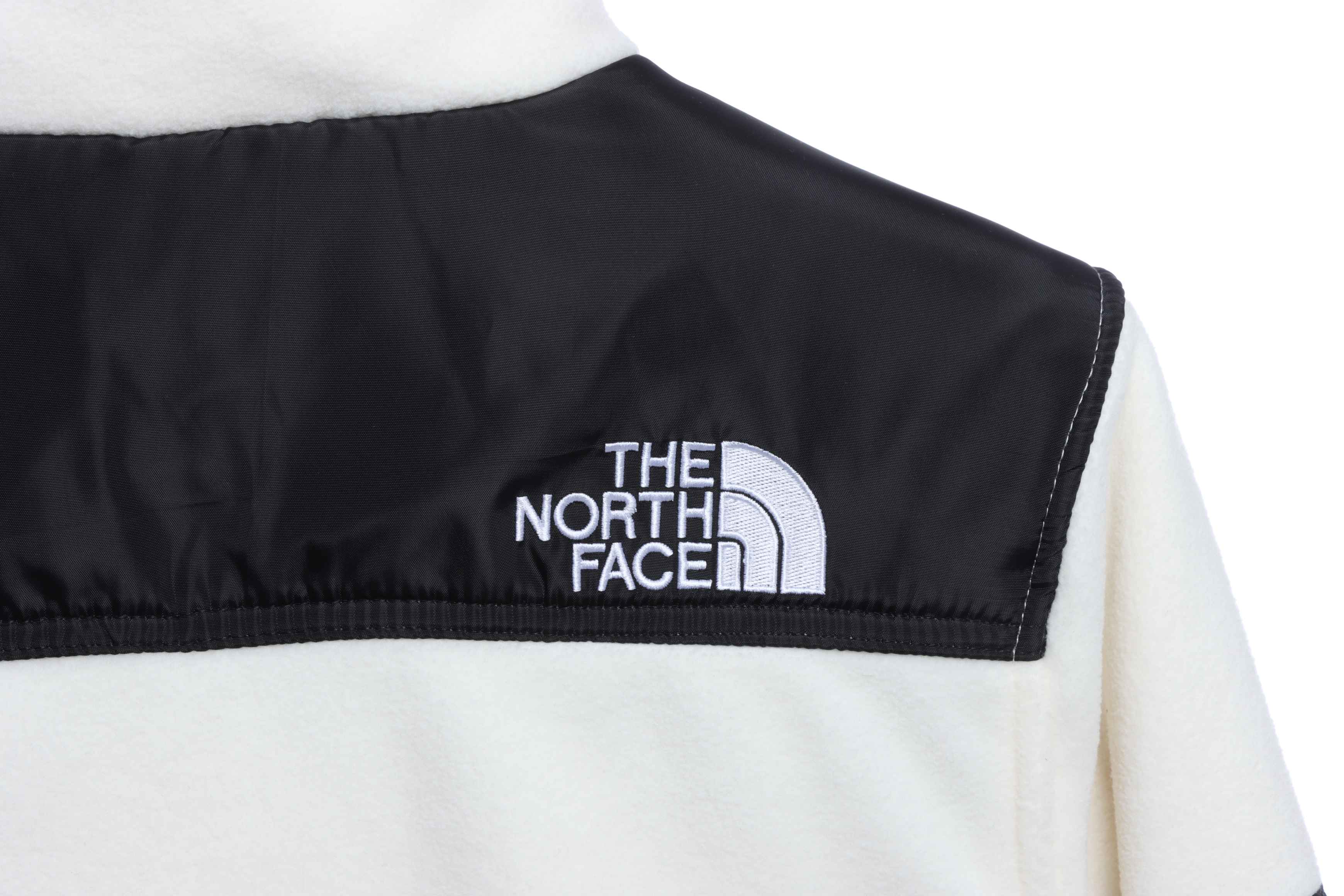 The North Face x Supreme  Expedition Fleece (FW18) Jacket White CK 280698370