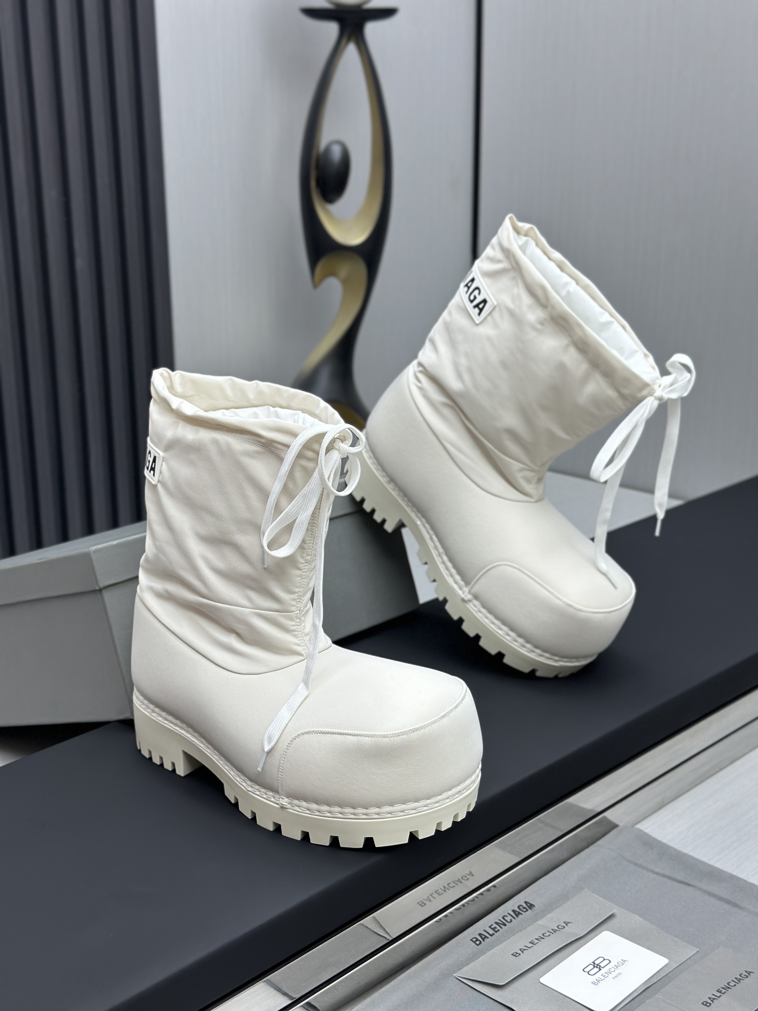 Balenciaga Alaska Low Boot In White Nylon PB 241220