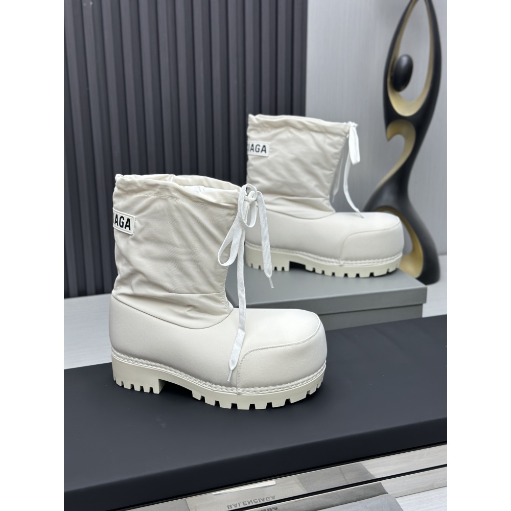 Balenciaga Alaska Low Boot In White Nylon PB 241220