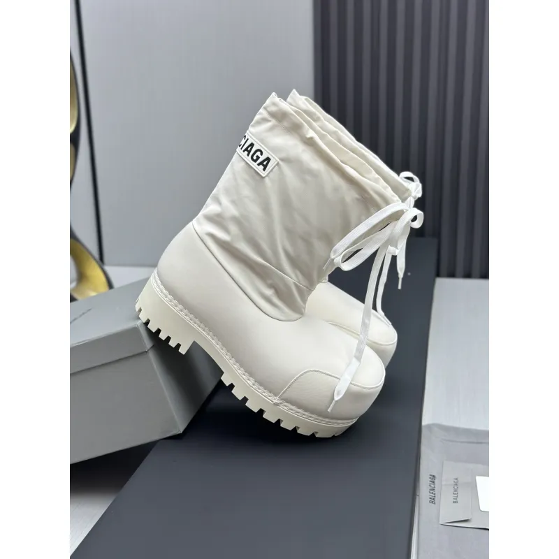 Balenciaga Alaska Low Boot In White Nylon PB 241220